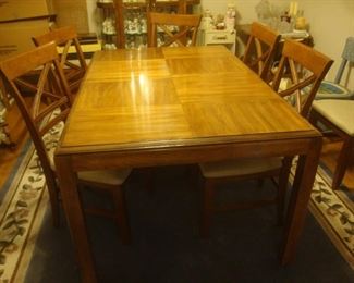 Winners Only dining table with 6 chairs