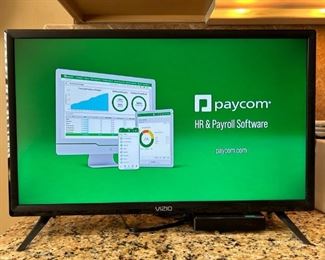25" Vizio TV with remote