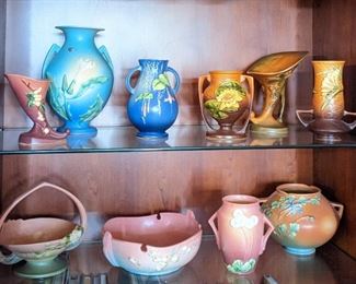Roseville pottery. Circa 1936-1940