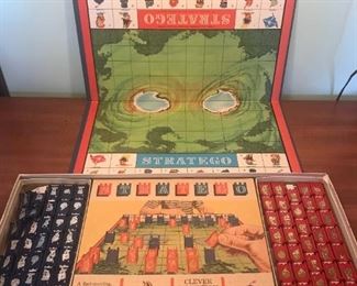 Stratego- Looks Complete