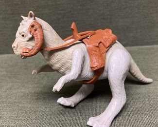HOTH TAUNTAUN
