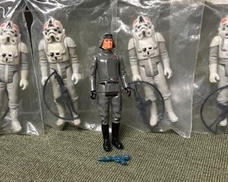 ATAT Commander Genera Veers  Driver Figures