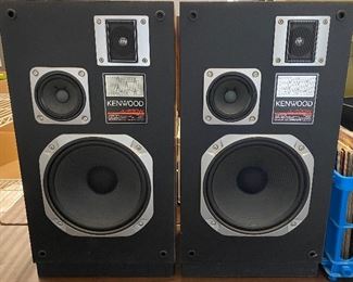 Vintage Kenwood Floor Speakers (JL-630W) These also do have dust covers / grilles ; $80 FIRM