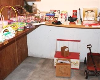 Misc. holiday and children's items.