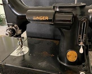 Antique (1950s) Singer Featherweight portable sewing machine with carrying case