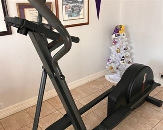 Elliptical machine
