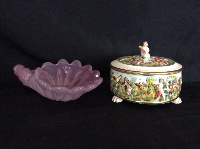 Murano Glass Alabastro Shell Capodimonte Lidded Cherub Bowl, Beautiful Collector items