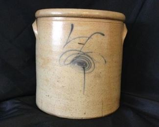 Vintage 4 Gallon Salt Glazed Stoneware Crock
