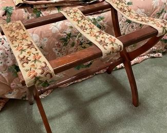 Luggage stand w/needlepoint
