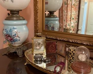 GWTW lamp, mirror tray, daguerrotype