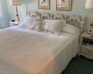 King size bed