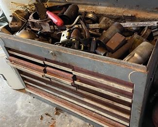 Tool chest