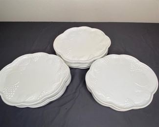 Indiana Glass Luncheon Plates (20)
