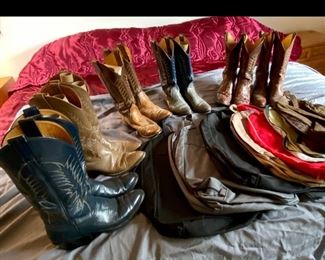 (6) Nocona Cowgirl Boots Size 4 1/2 and Boot Bags