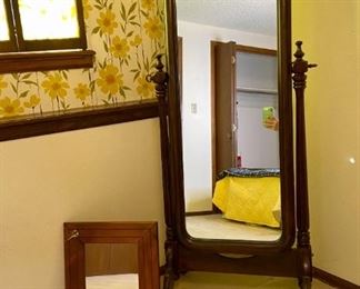 Standing Mirror and Coat Hanger Mirror