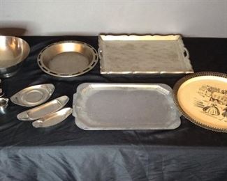 Serving Trays & Accessories