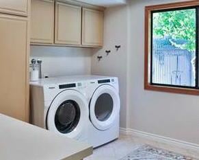 Whirlpool washer and gas dryer   $800.00
Washer: mod wfw5620hw0/
Dryer:      mod wgd5620hw0
Purchased 12/2019