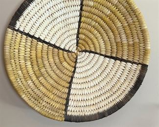 Tohono O’odham Black/White Basket Native American 	12 inches diameter	
