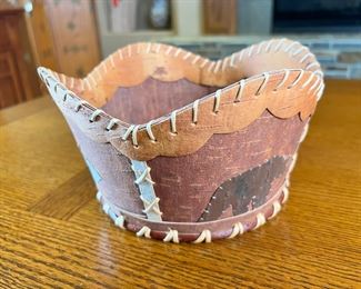 Artist-Made Caribou Birch Bark Basket	4 x 9in diameter 	
