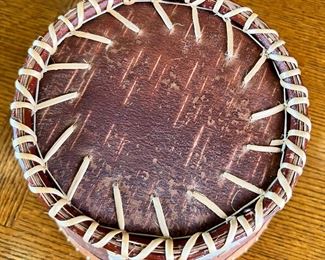 Artist-Made Caribou Birch Bark Basket	4 x 9in diameter 	

