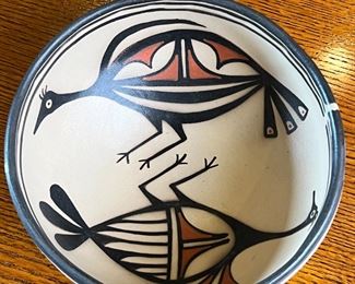 Santo Domingo Kewa Robert Tenorio Pottery Bowl Native American 	4 x 8in diameter	
