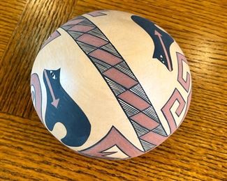 Angelina Medina Acoma/Zia/Zuni Seed Pot Native American Pottery	3.5 x 5.5 diameter.	
