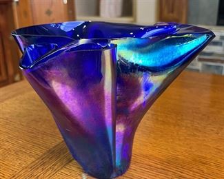 Studio Glass Iridescence Wave Vase Art	7 inches high	
