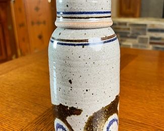 Cherokee Mel Cornshucker Stoneware Bear Bottle Vase Cup Native American 	8.75 inches high.	
