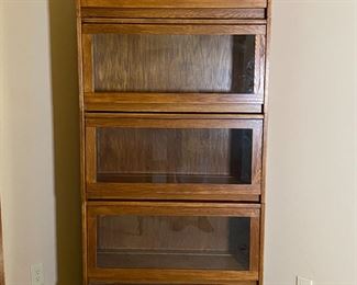 5pc Stacking Barrister Bookcase Glass Door Bookshelf 	82 x 33.5 x 12.25in	HxWxD
