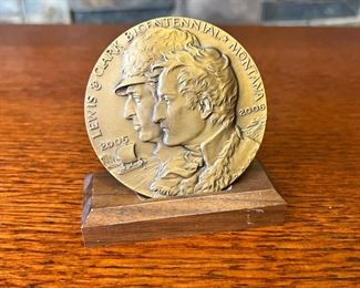 Lewis & Clark Montana Bicentennial Medal Bronze	2.75 inches diameter.	
