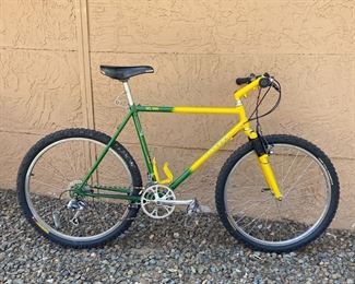 Vintage Gary Fisher Mt. Tam Mountain Bike Bicycle 	From crank to stem 21 inches	
