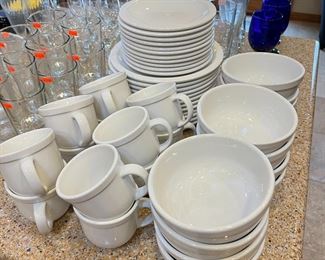 Culinary Arts Cafeware Dinnerware Set	47 pieces	
	
