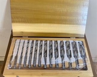 ShopSmith 14 pc Brad Point Drill Bit Set	2x14x7in	HxWxD
