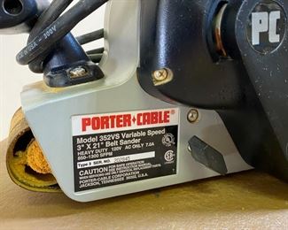 Porter Cable 352VS Variable Speed Heavy Duty Belt Sander 		
