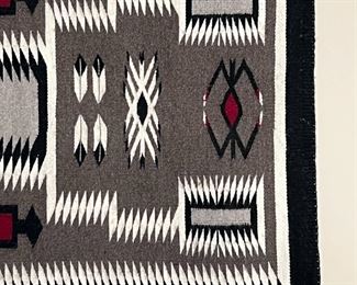 Vintage Navajo Crystal Storm Pattern Rug	26 x 44.5in	
