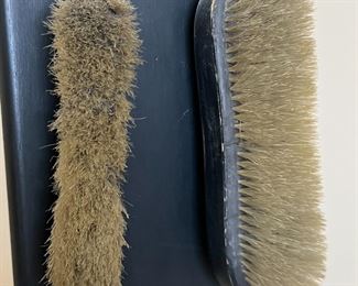 3pc Ebony & Silver Valet Clothing Brush Set Wall Mounted	12 x 6 x 3in	HxWxD
