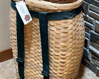 Micmac Basket Mary & Don Sanipass Native American Indian Tribe&nbsp;	22.5 x 15.5 x 14in	HxWxD

