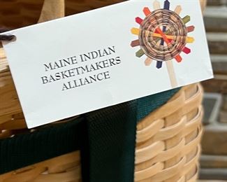 Micmac Basket Mary & Don Sanipass Native American Indian Tribe&nbsp;	22.5 x 15.5 x 14in	HxWxD
