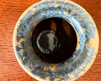 Crystalline Studio Pottery Vase Xavier Gonzalez California Studio Mustard /Silver grey	4.25 inches high.	
