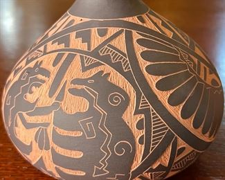 Acoma/Hopi Dalawepi Ergil Vallo Pot Native American Pottery 	5 inches high	
