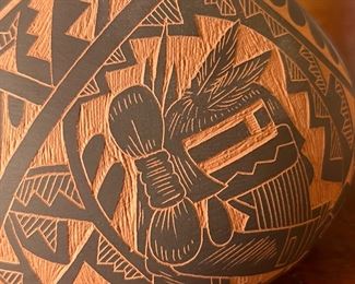 Acoma/Hopi Dalawepi Ergil Vallo Pot Native American Pottery 	5 inches high	
