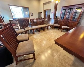 11pc Dining Set Table & Chairs Broyhill Artisan Ridge Mission Arts and Crafts	Table: 30 x 44 x 72-90-108in	
