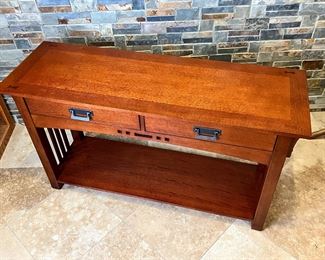 Sofa Table Broyhill Artisan Ridge Mission Arts and Crafts 4078-009 	30.25 x 54 x 18.	HxWxD
