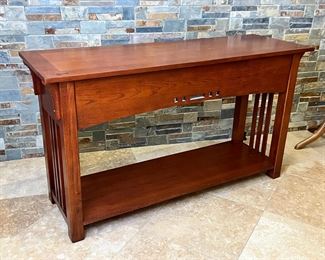 Sofa Table Broyhill Artisan Ridge Mission Arts and Crafts 4078-009 	30.25 x 54 x 18.	HxWxD
