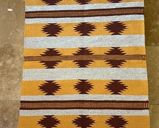 Navajo Betty Carol Crystal Chinle Pattern Rug Native American 26 x 38in	