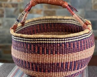 Artist Made Ghana Market Basket 9.5 x 14.5in diameter.	
