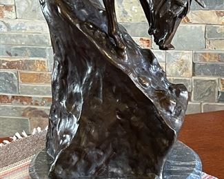 Large Frederic Remington Mountain Man Bronze Statue Sculpture	29 x 12 x 20in	HxWxD
