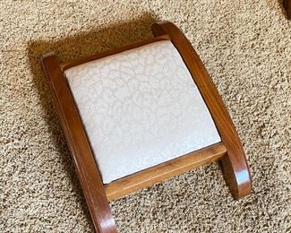 Antique Footstool	5 x 14 x 20in	HxWxD
