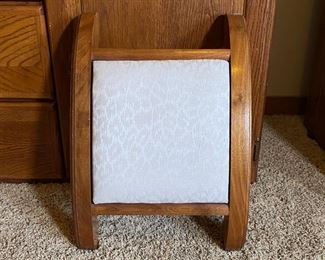 Antique Footstool	5 x 14 x 20in	HxWxD
