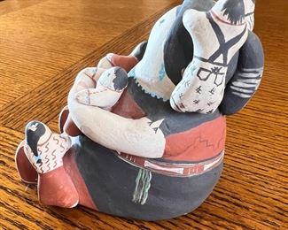  Navajo Storyteller Figure Lavinia L Yazzie Native American Ceramic Pueblo Pottery 	4 inches high	
